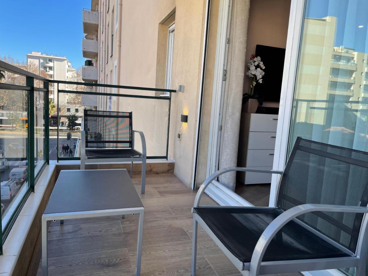 Studio With Swimming Pool 80 Meters Near The Beach Nice Exterior photo